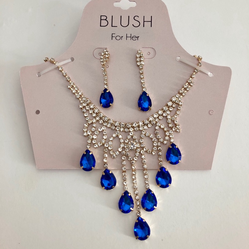 ✨Elegant Blue and Gold Necklace and Earring Set✨
